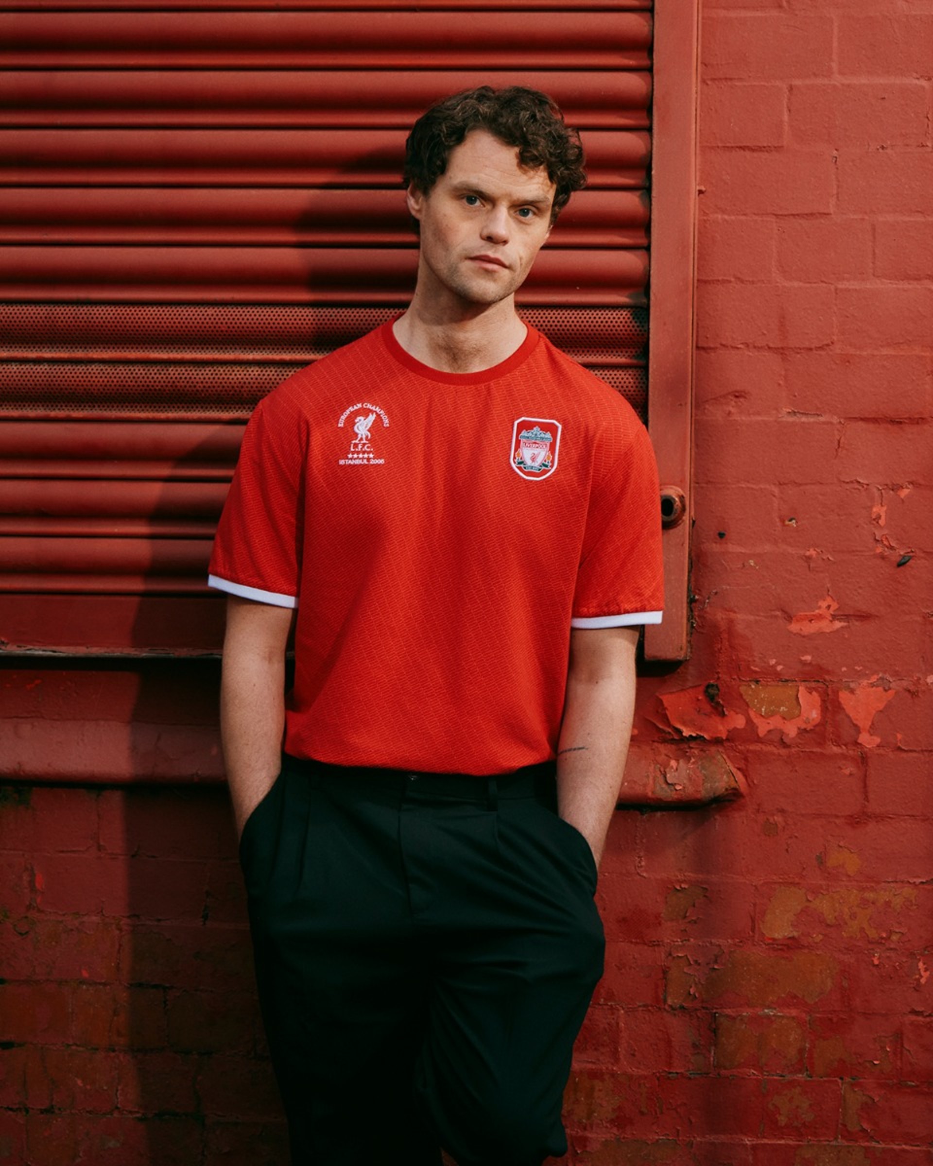 เสื้อยืดผู้ชาย LFC 05 อิสตันบูล โฮม - Image 1