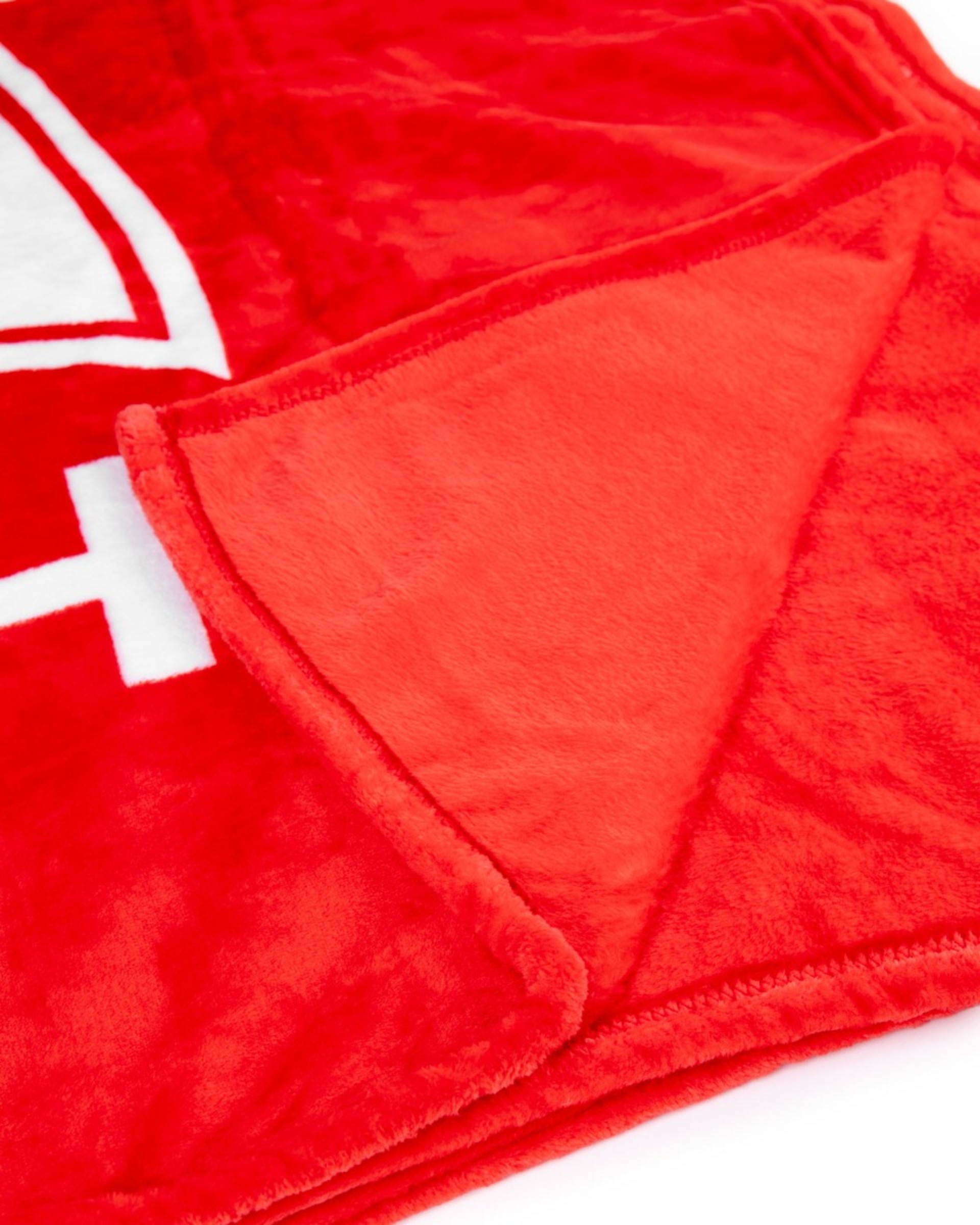 LFC TIA Decke aus recyceltem Material - Image 3
