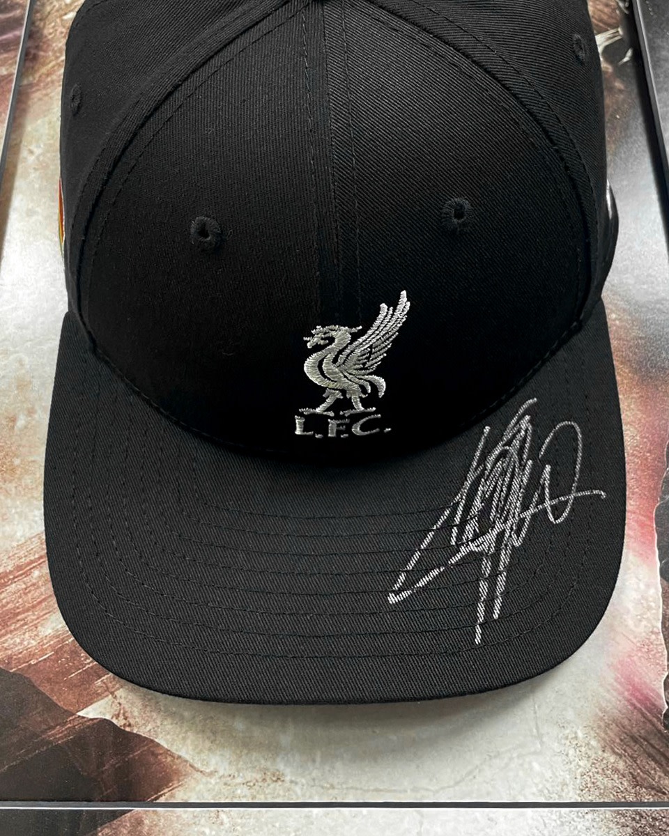 LFC x New Era unterschriebene Klopp-Kappe für Erwachsene, Deutschland, 9FORTY, gerahmt - Image 3