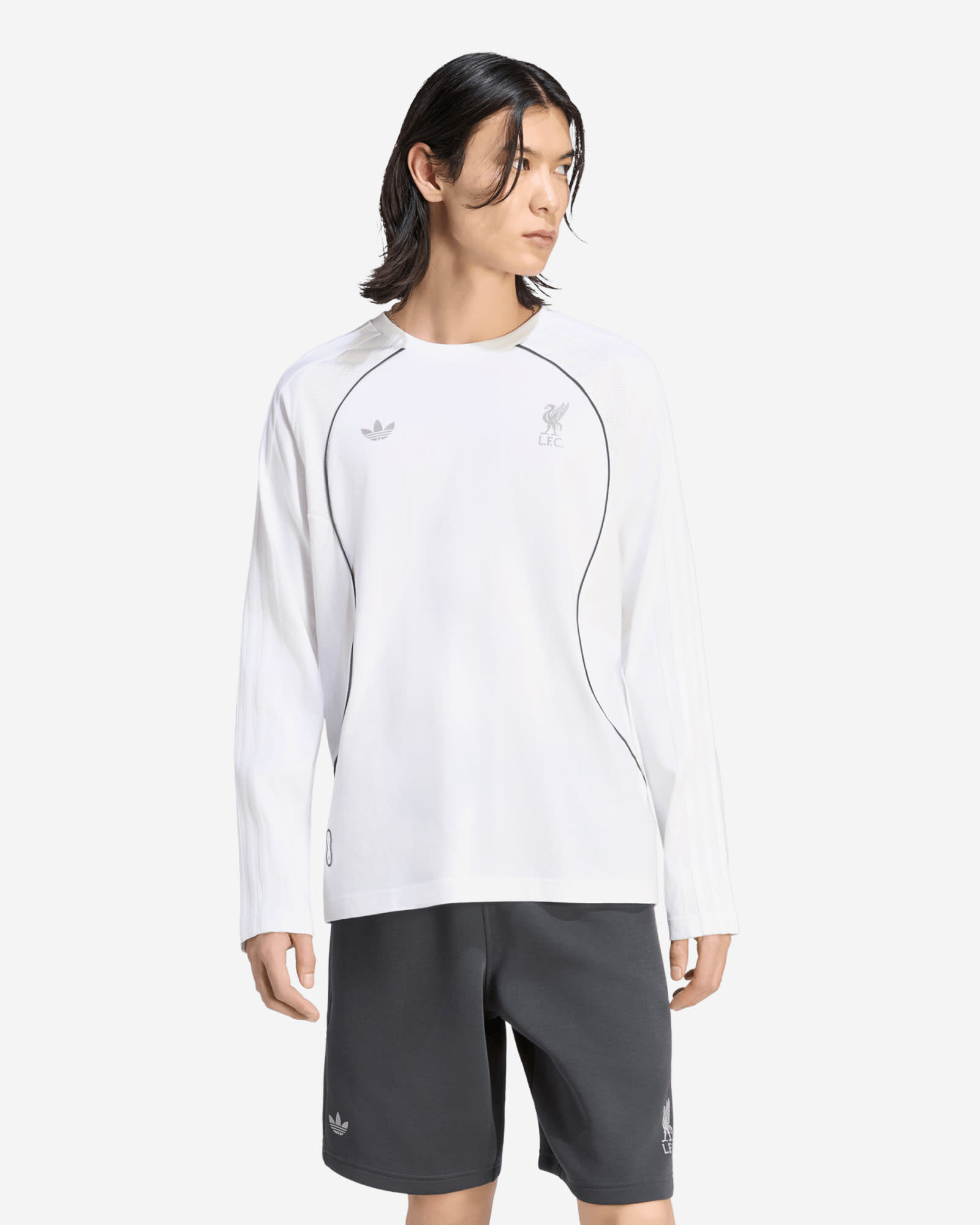 LFC adidas Mens Teamgeist 26 Long Sleeve Tee White - Image 1