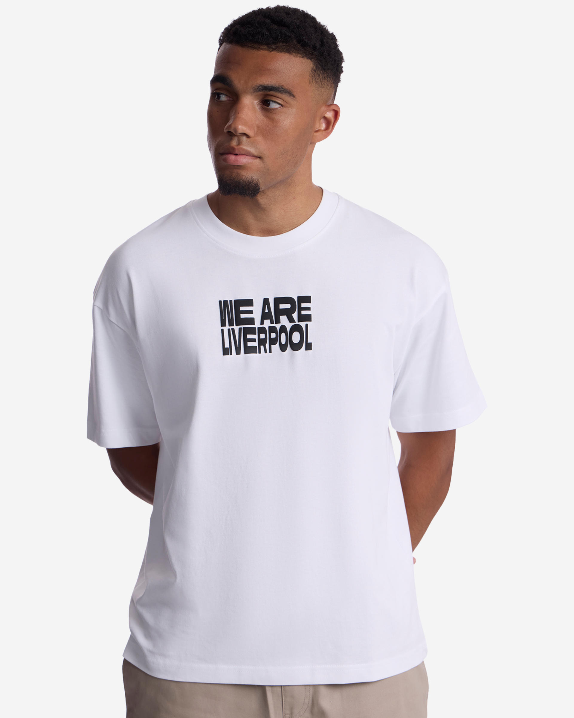 Camiseta extragrande para hombre LFC We Are Liverpool, color blanco - Image 4