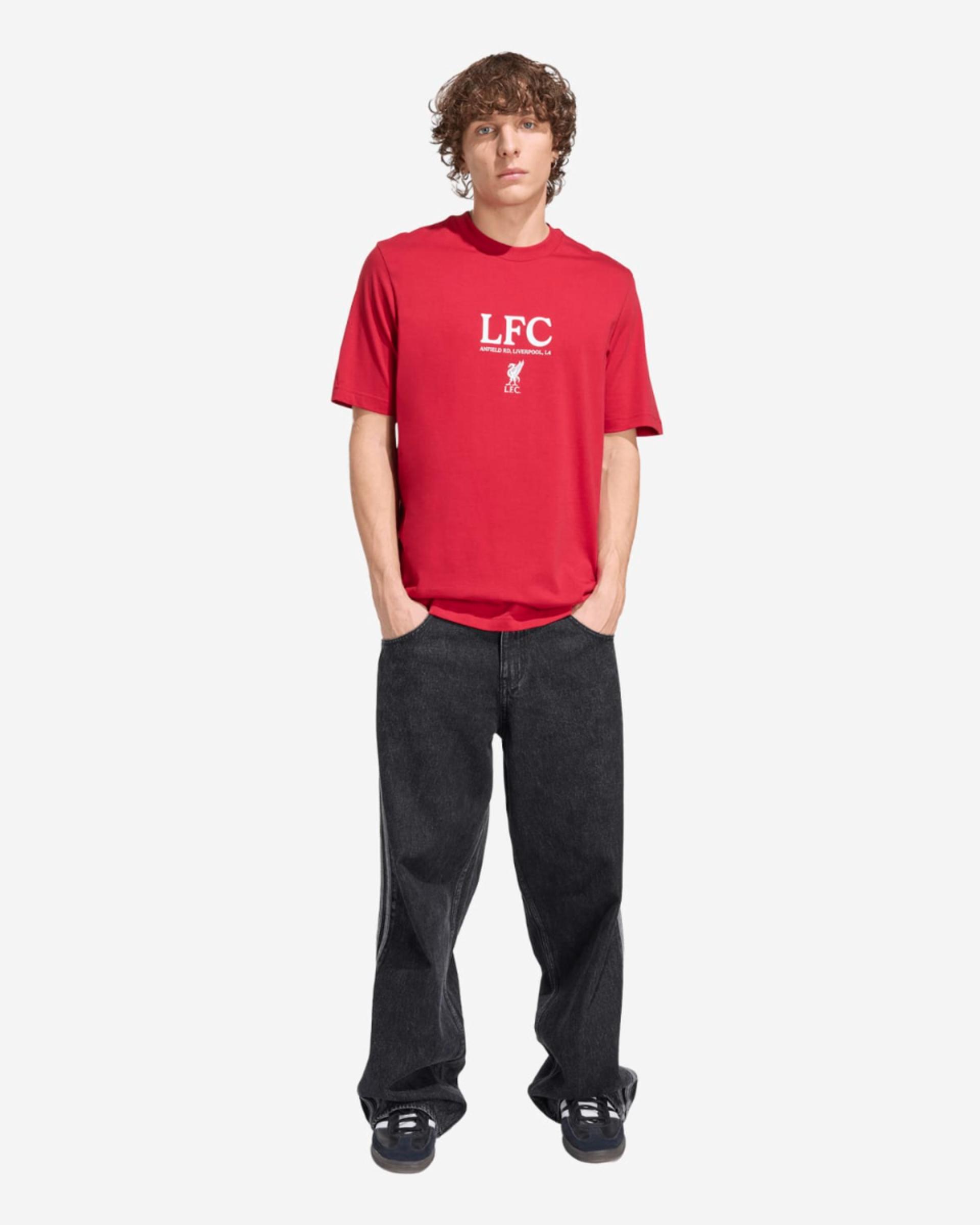 เสื้อยืดลายกราฟิกสำหรับผู้ชายรุ่น LFC adidas สีแดง - Image 3