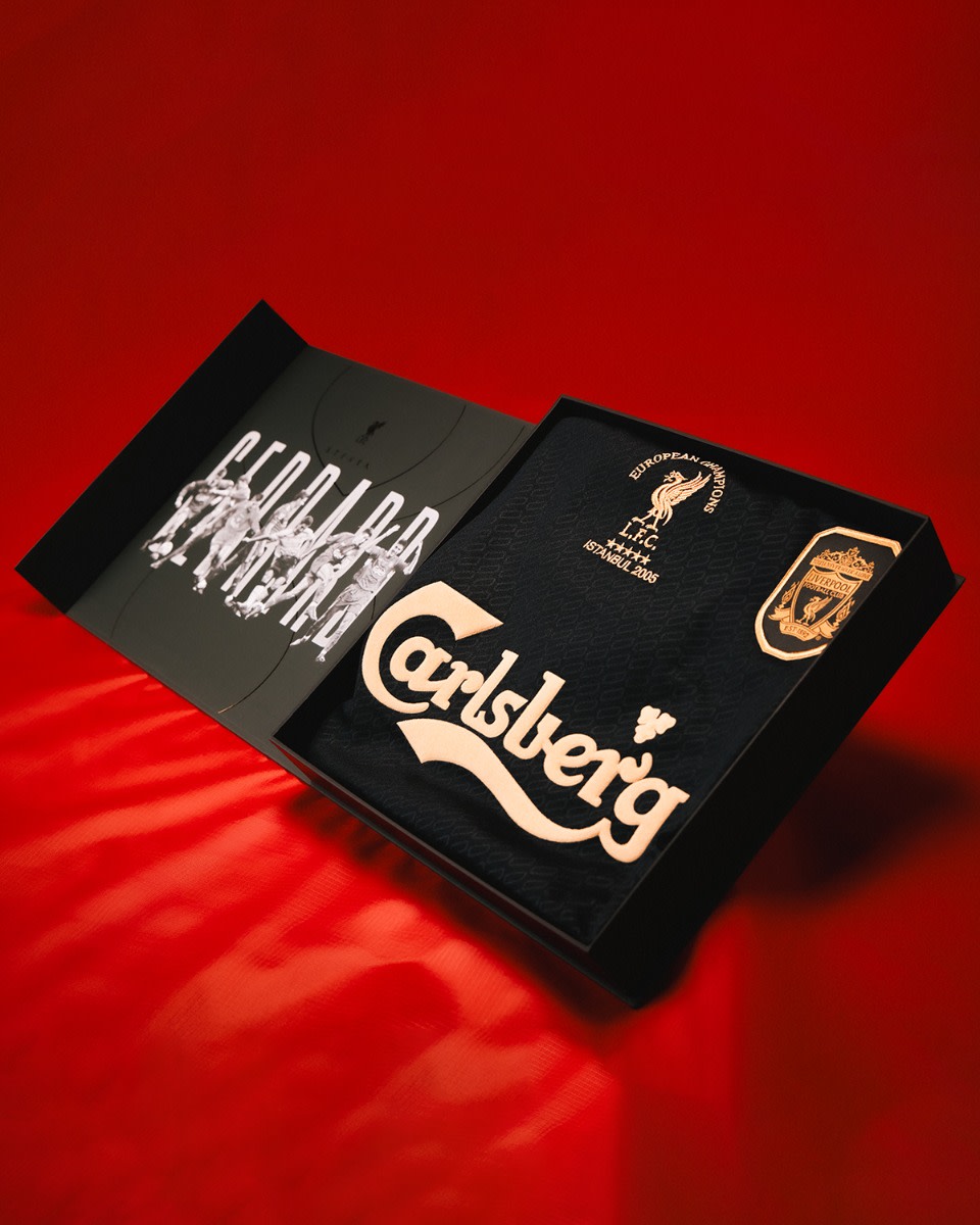 LFC Signed Gerrard Istanbul Boxed Shirt Black & Gold - Image 1