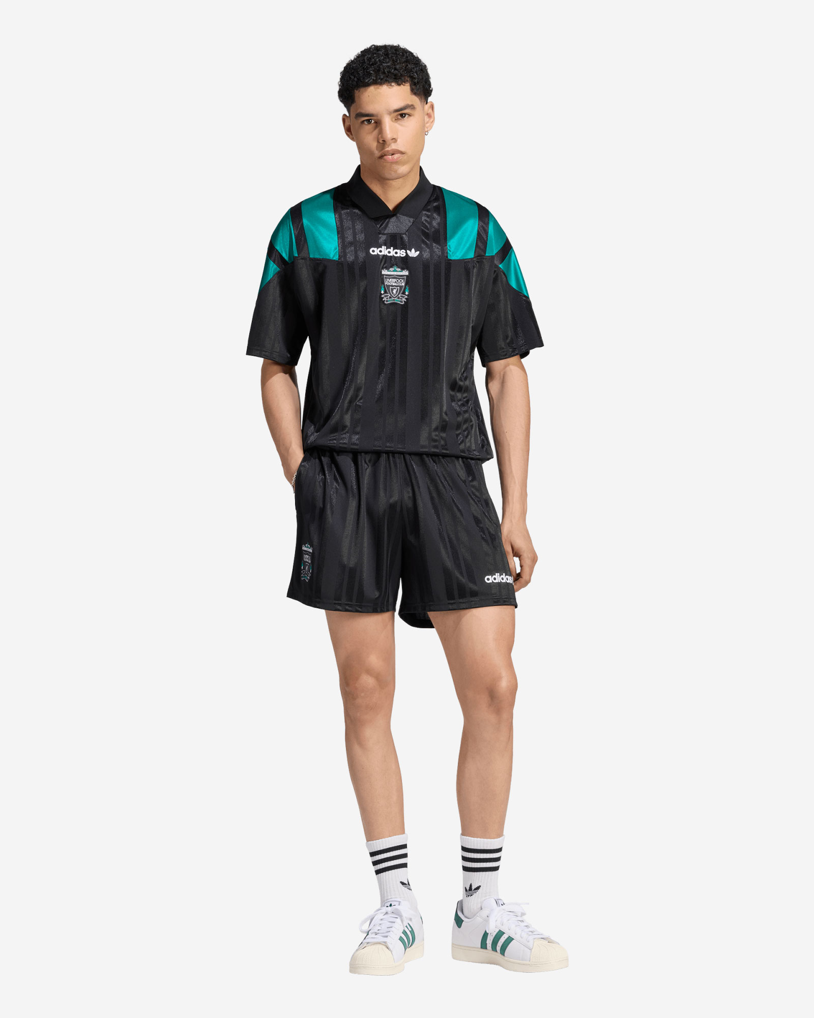 LFC 阿迪达斯男士 EQT 短裤黑色 - Image 3