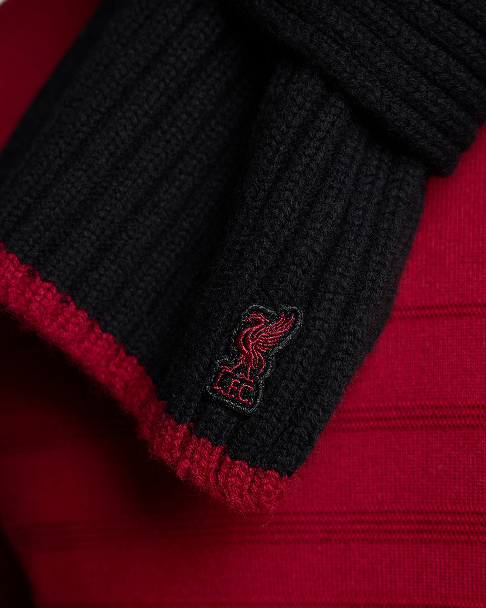 ผ้าพันคอถักสำหรับผู้ใหญ่ LFC Firma สีดำ - Image 4