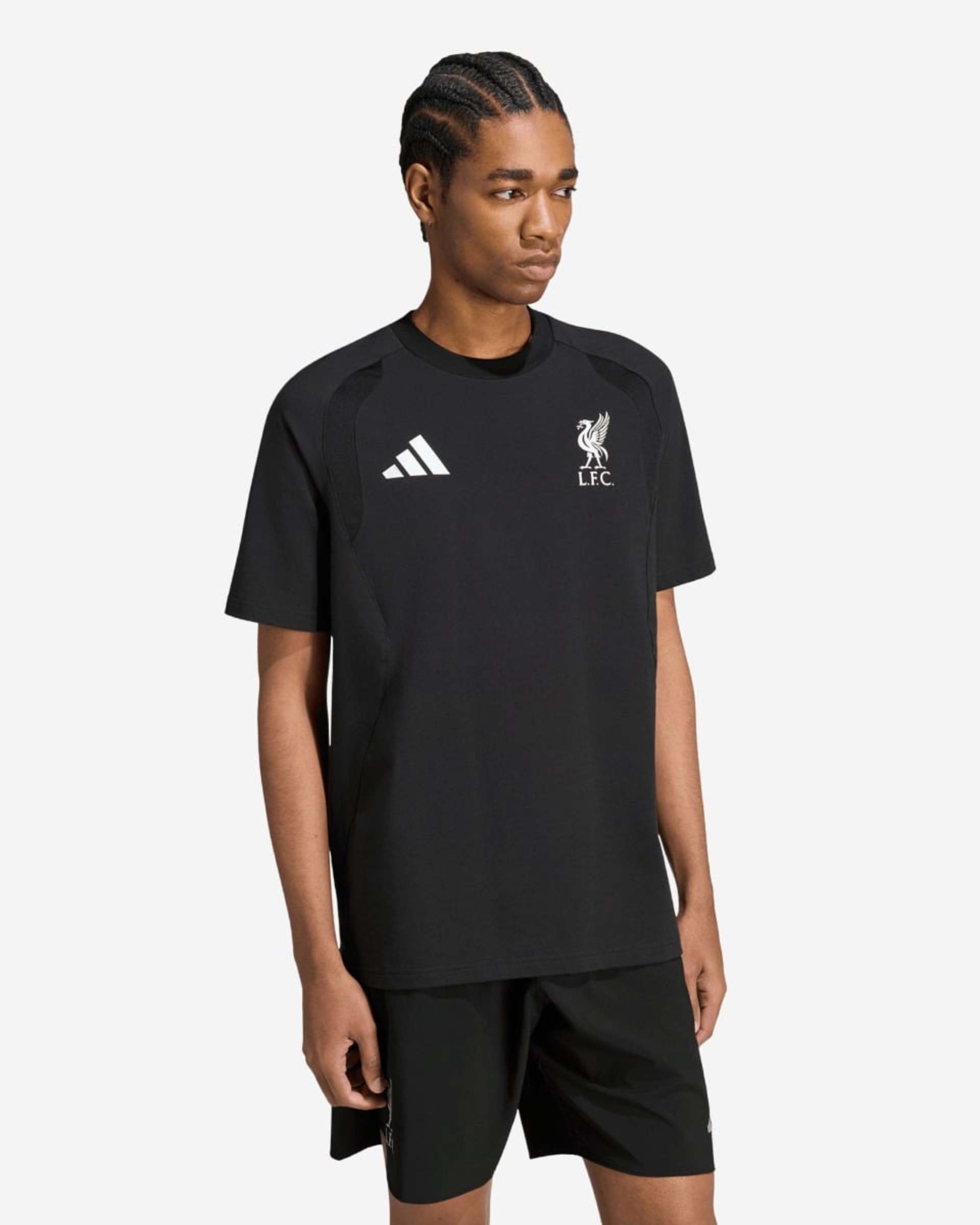 LFC adidas Herre Tiro Travel Tee Sort - Image 1