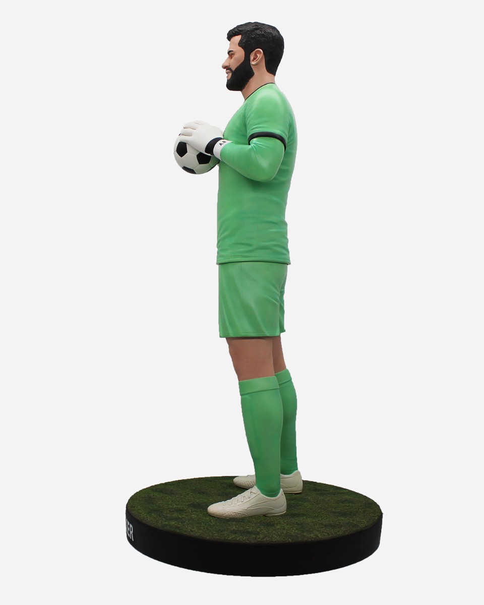 LFC Fotbollar Finaste Alisson staty 60cm - Image 4