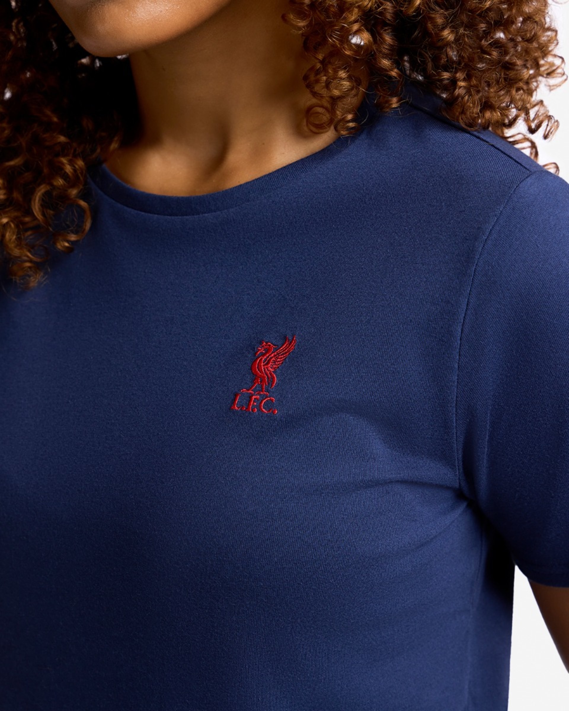 T-shirt bleu marine avec emblème Liverbird du LFC pour femmes - Image 2