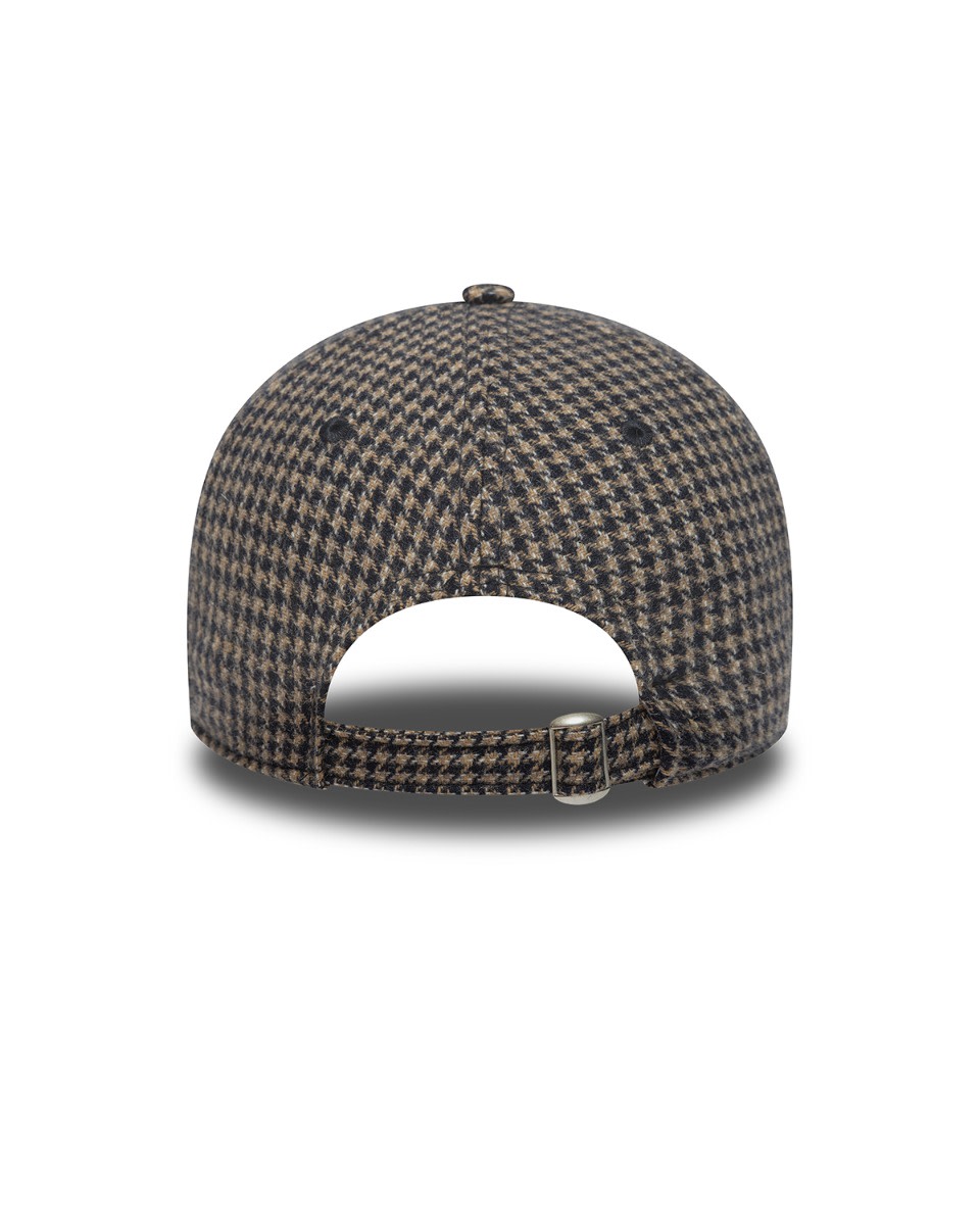 LFC New Era Liverpool 9TWENTY Tweed Patch Cap Brown - Image 4