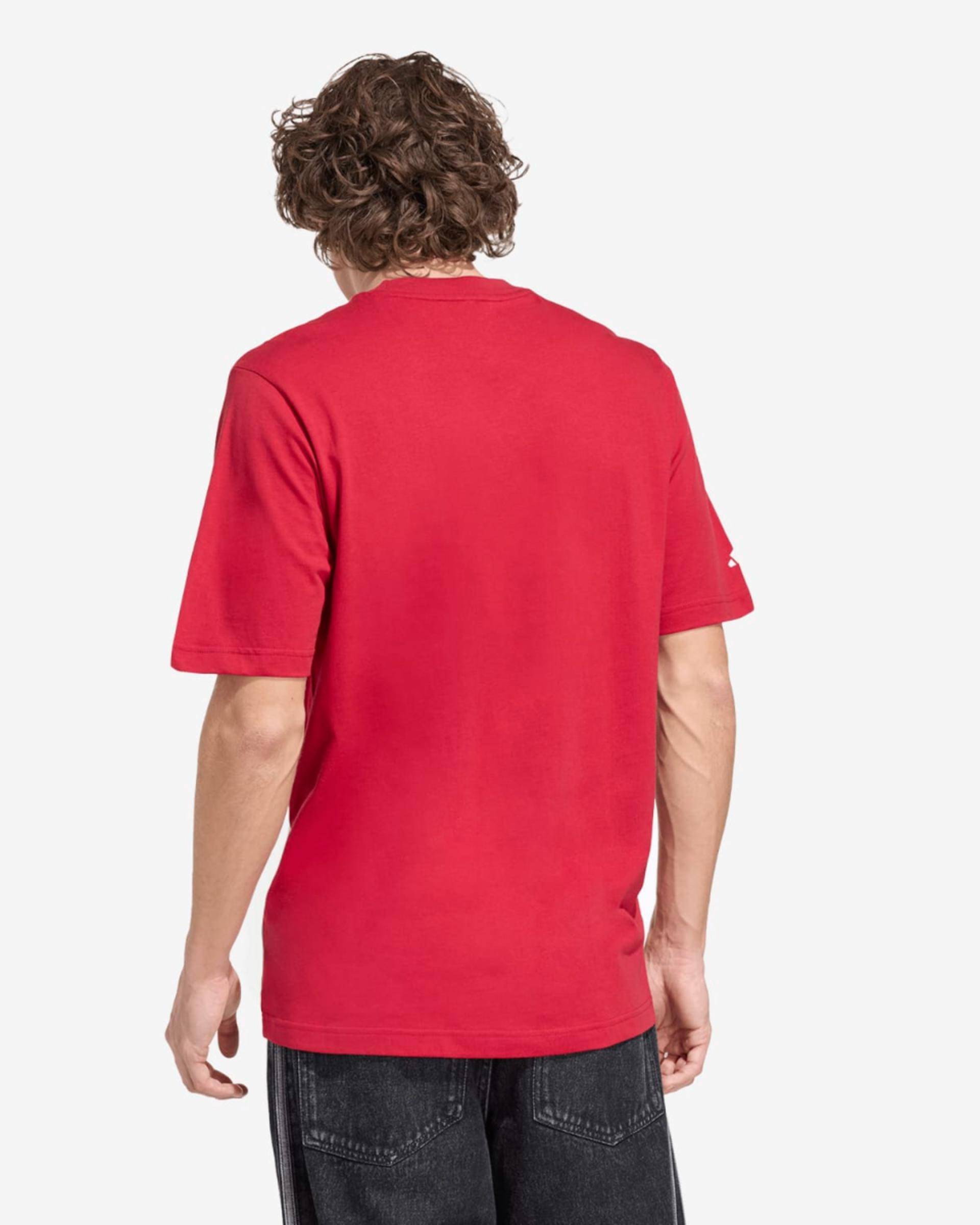 เสื้อยืดลายกราฟิกสำหรับผู้ชายรุ่น LFC adidas สีแดง - Image 2