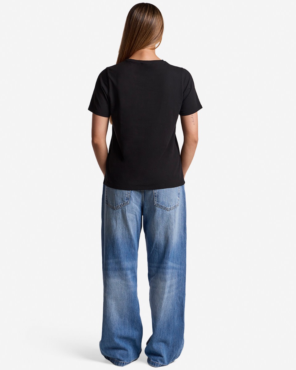 LFC Womens YNWA Gradient Tee Black - Image 4