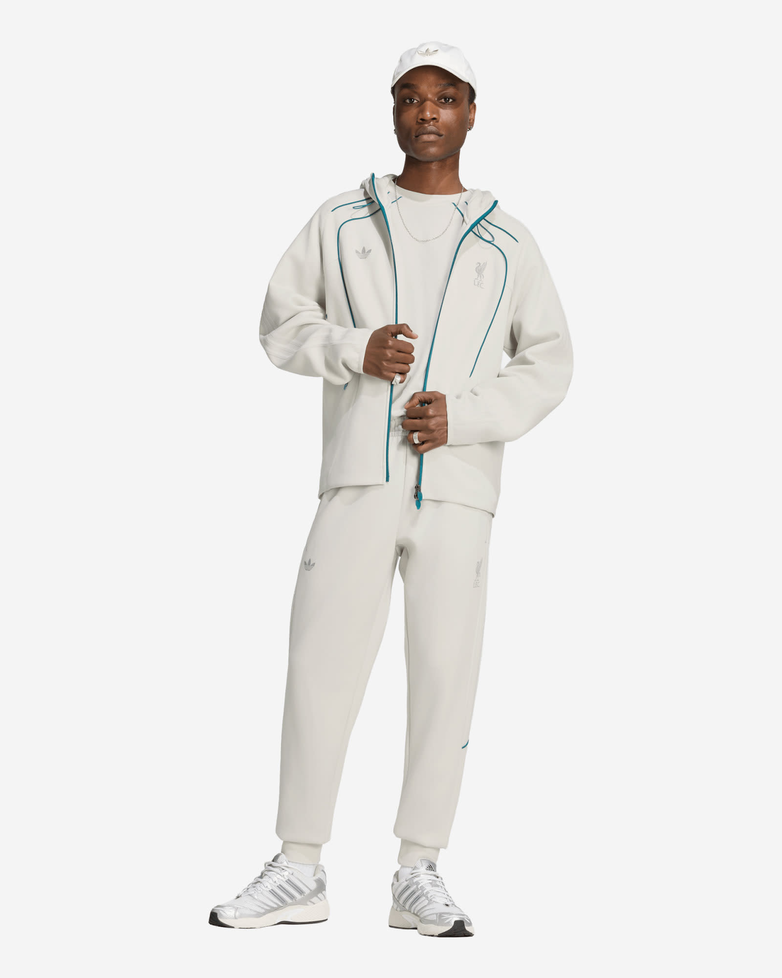 LFC adidas Mens Spacer Teamgeist 26 Track Pants Grey - Image 3