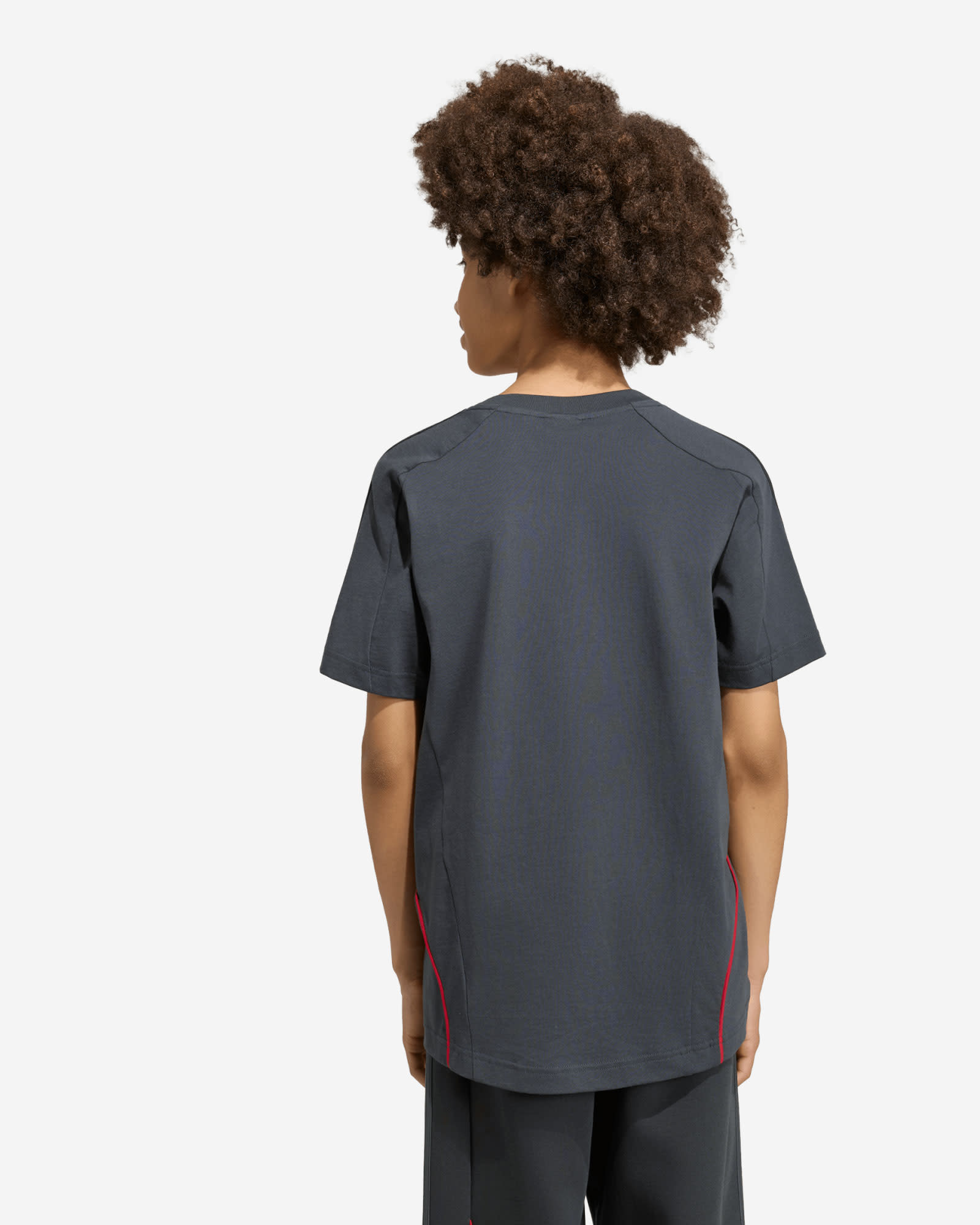 LFC adidas Youth Teamgeist 26 Tee Dark Grey - Image 2