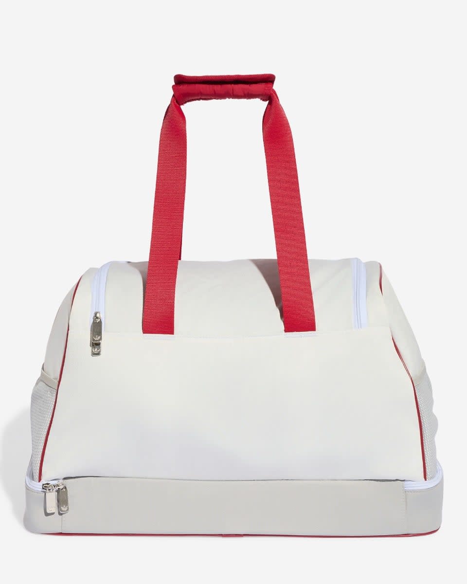 LFC adidas 26/27 Away Originals Football Bag White - Image 3