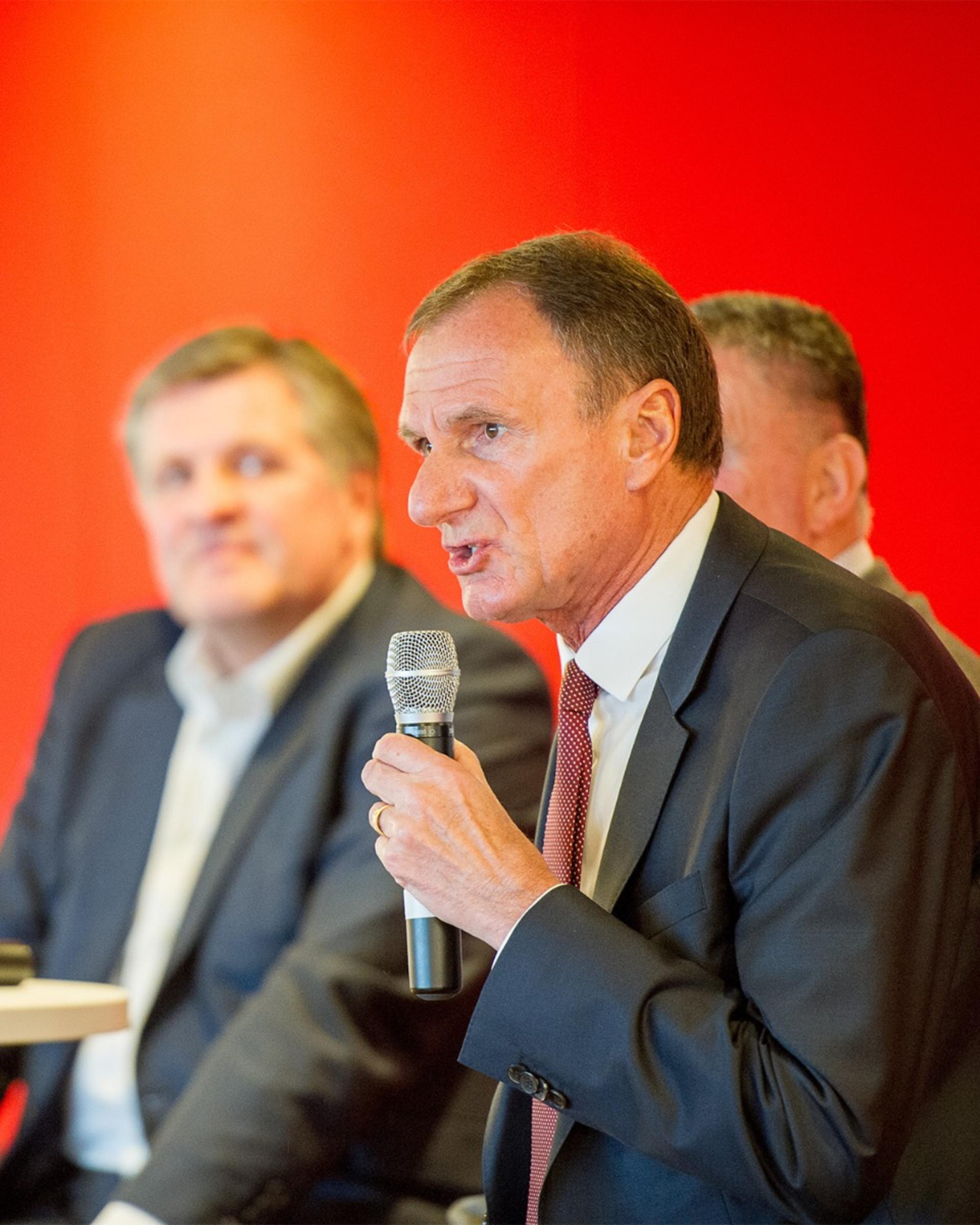 LFC Legends Q & A สำหรับสองคน - Image 3