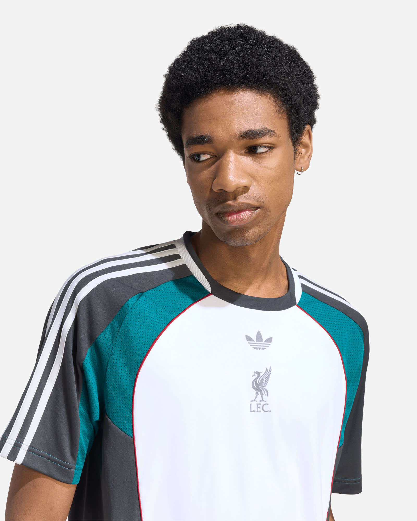 LFC adidas Mens Teamgeist 26 Warm Up Jersey White - Image 4