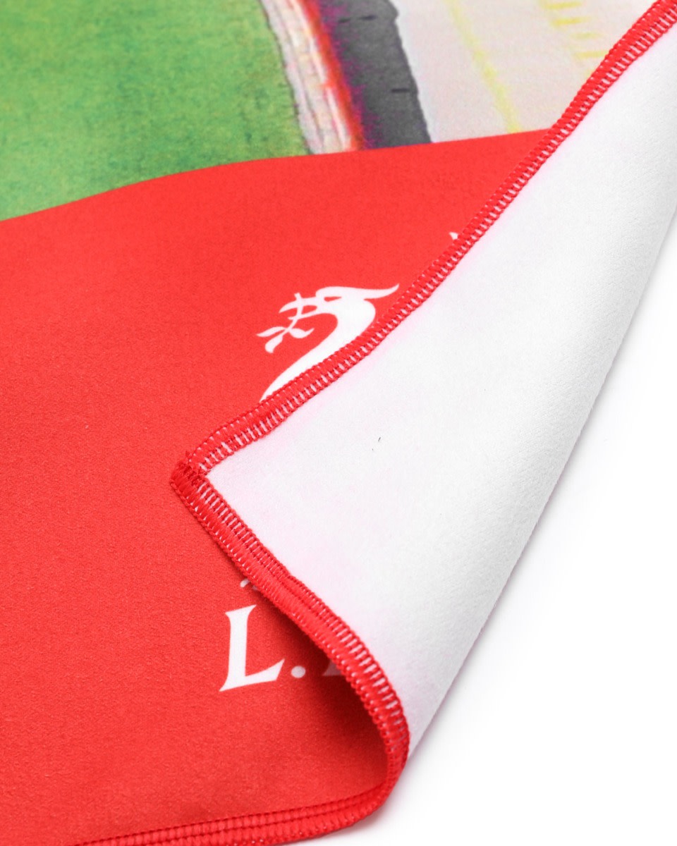 LFC Stadium Towel - Image 4