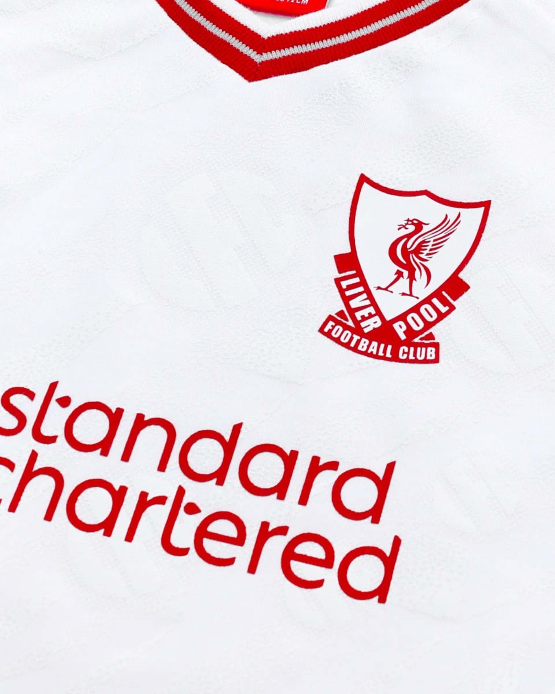 LFC Baby 26/27 Auswärts-Trikotsatz - Image 3