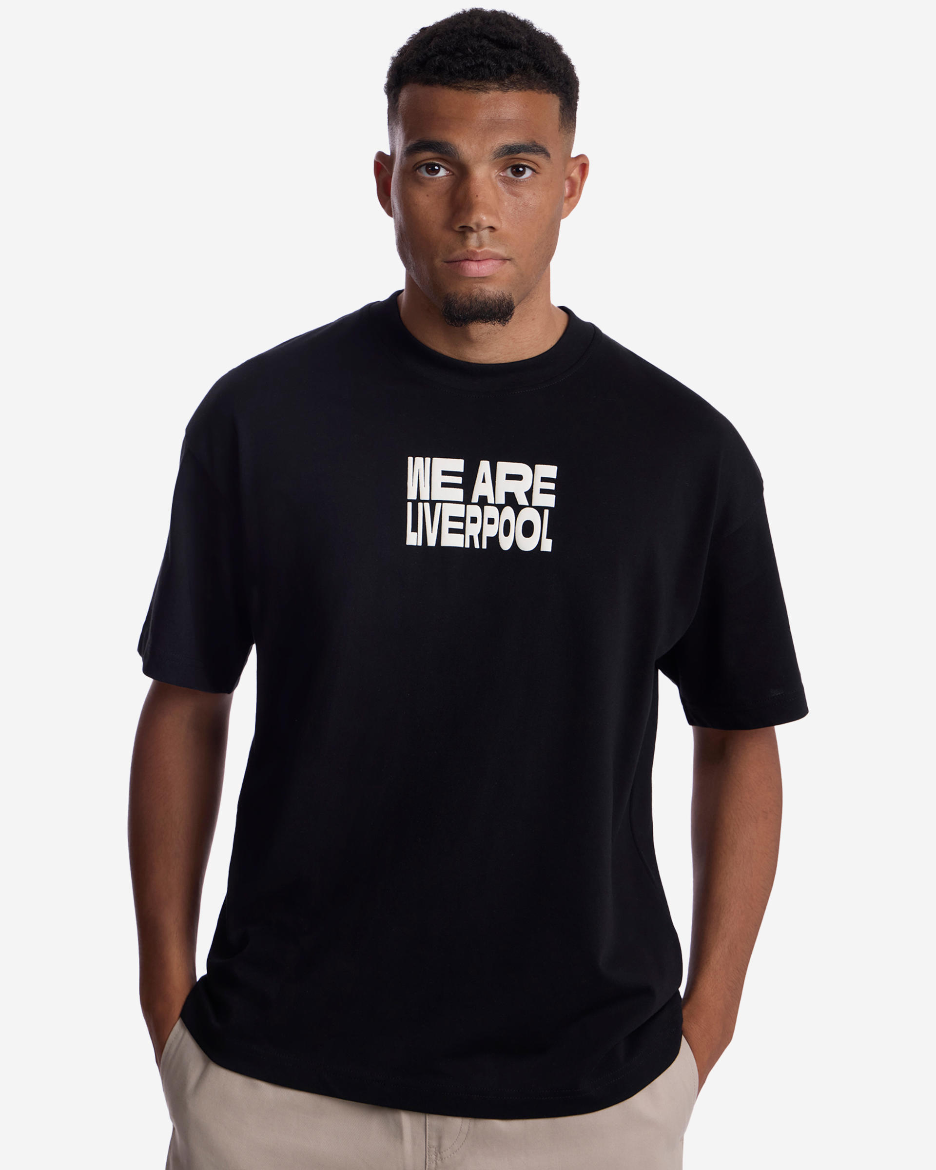 Camiseta extragrande para hombre LFC We Are Liverpool, negra - Image 1