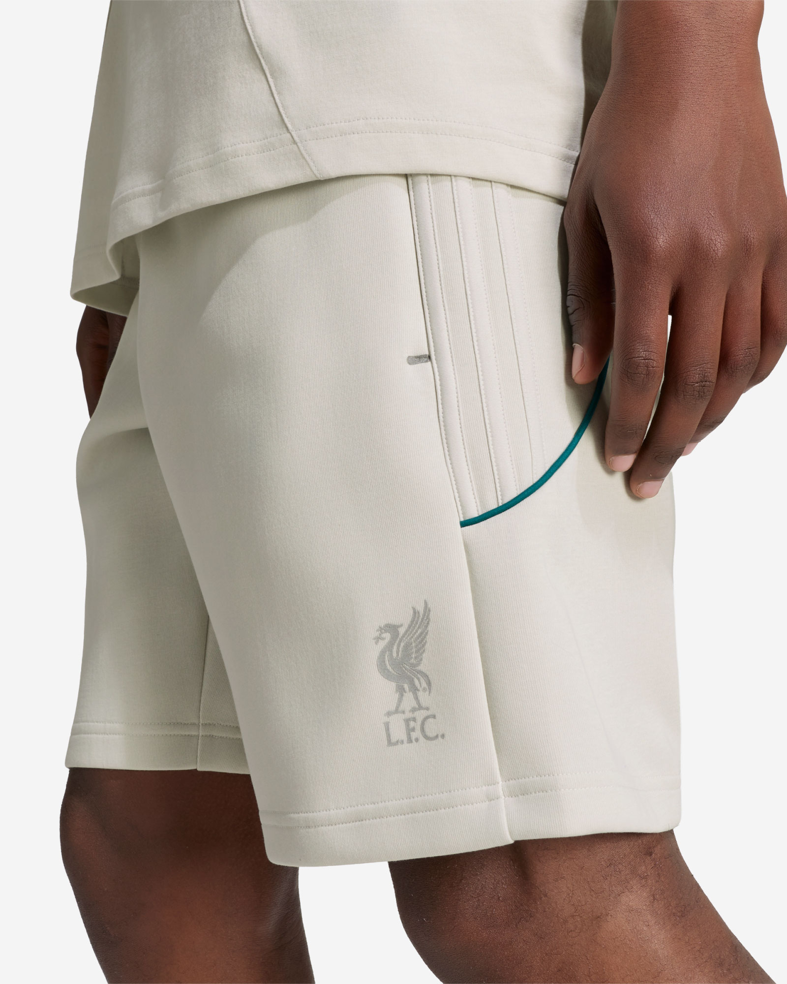 LFC adidas Mens Spacer Teamgeist 26 Shorts Grey - Image 4