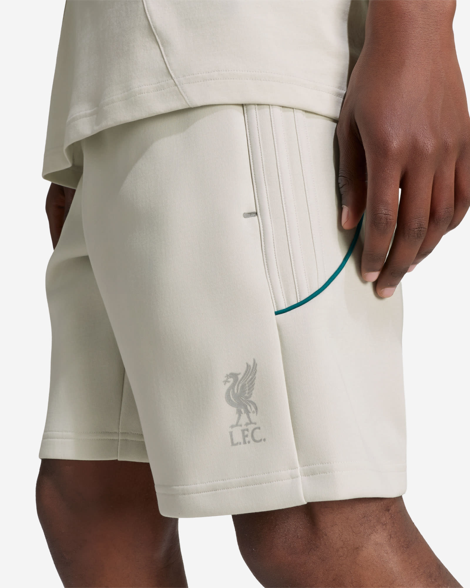LFC adidas Mens Spacer Teamgeist 26 Shorts Grey - Image 4