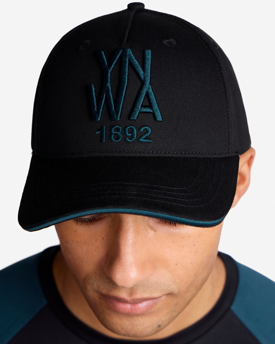 LFC Adults YNWA Baseball Cap Black - Image 3