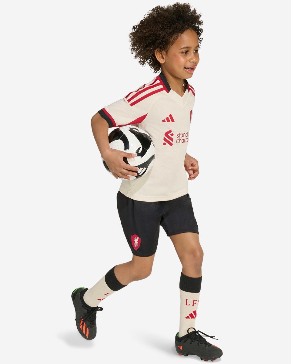 LFC adidas Mini Kit til børn 25/26 udebane - Image 4