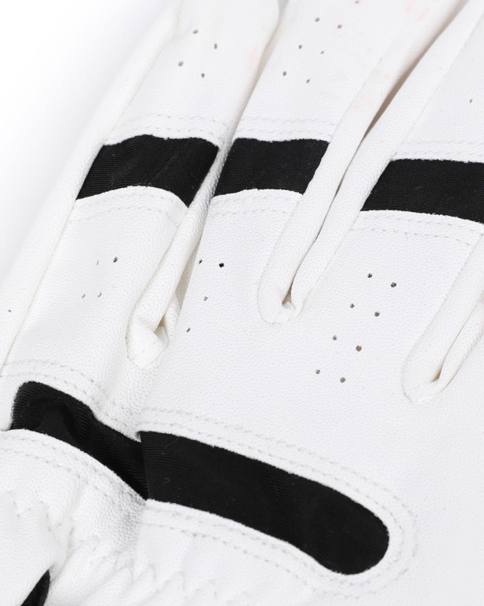 ถุงมือกอล์ฟ LFC - Image 3