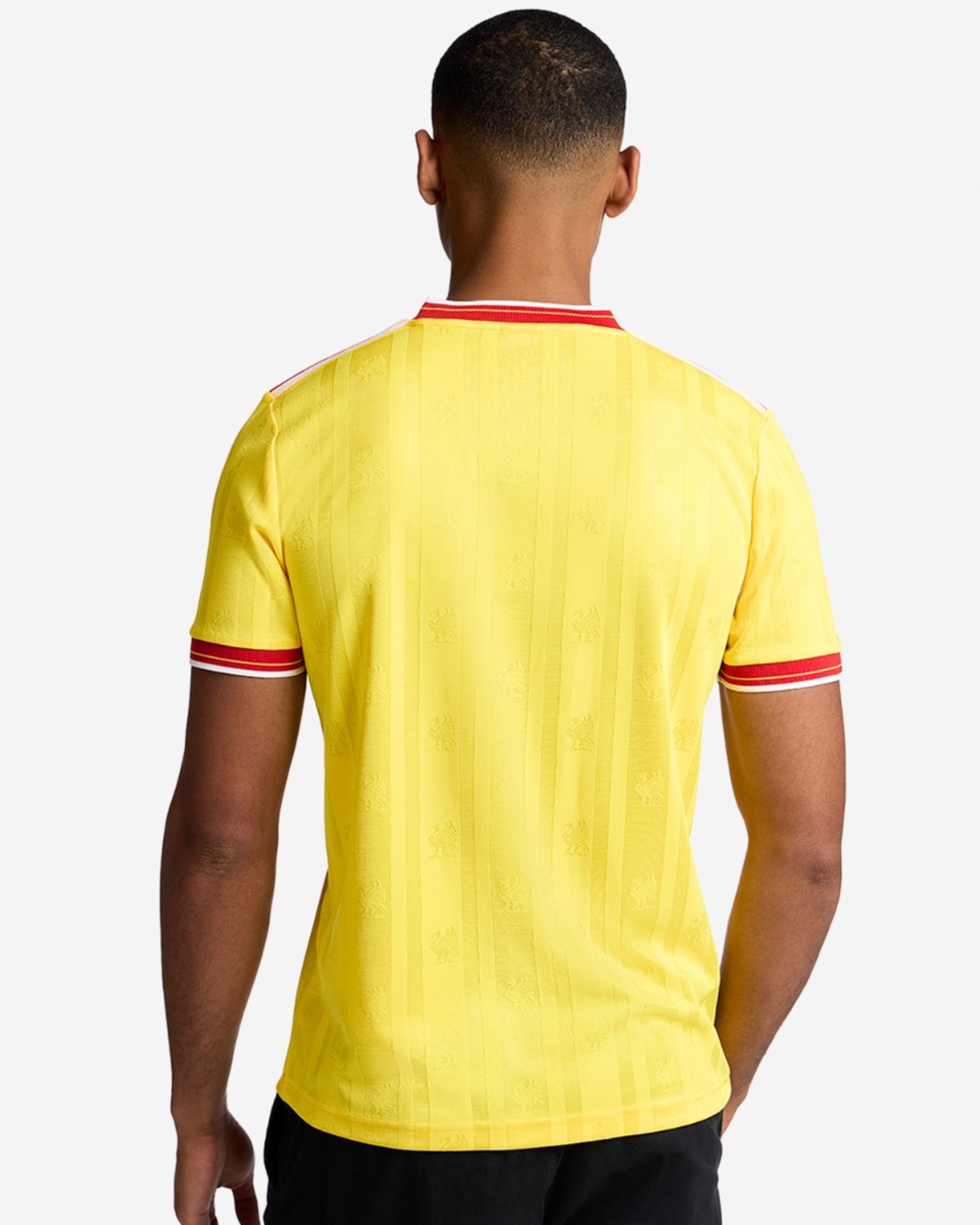 เสื้อเชิ้ตผู้ชายรุ่นสาม LFC ย้อนยุค 1986 - Image 2