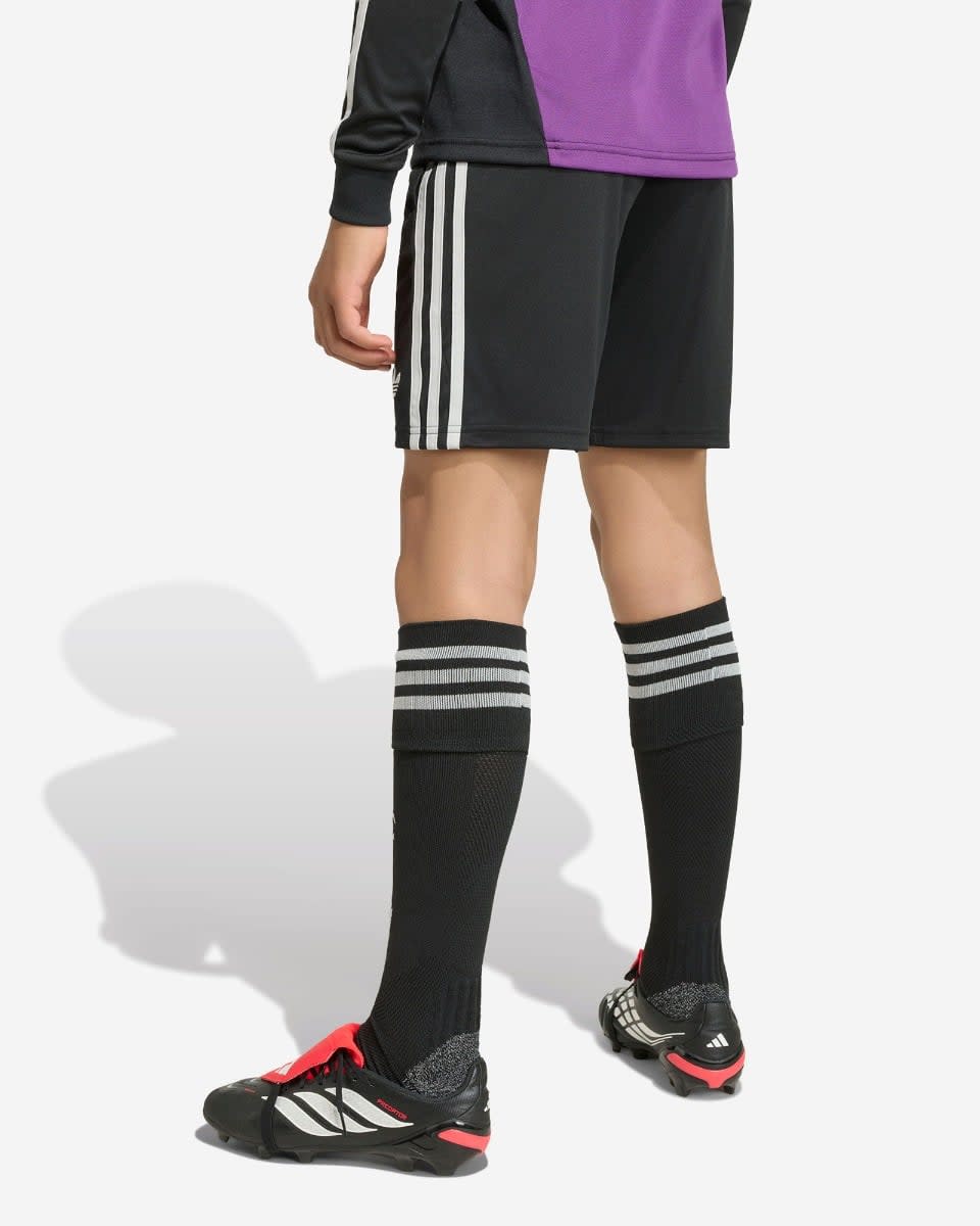 LFC アディダスユース 26/27 アウェイゴールキーパーショーツ - Image 2