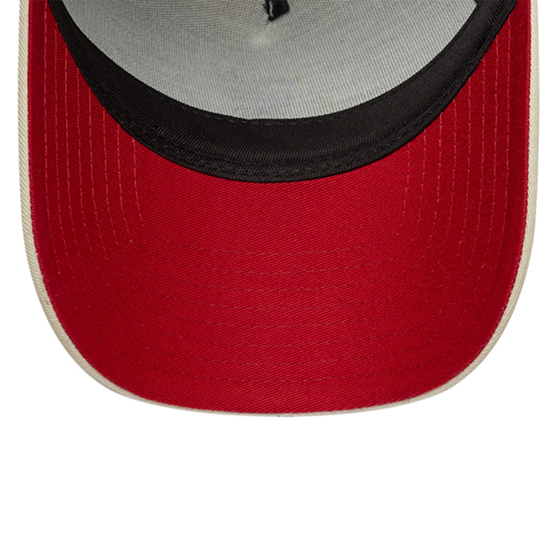 Gorra ajustable LFC New Era 9FORTY con marco en A, beige claro, para camionero - Image 2